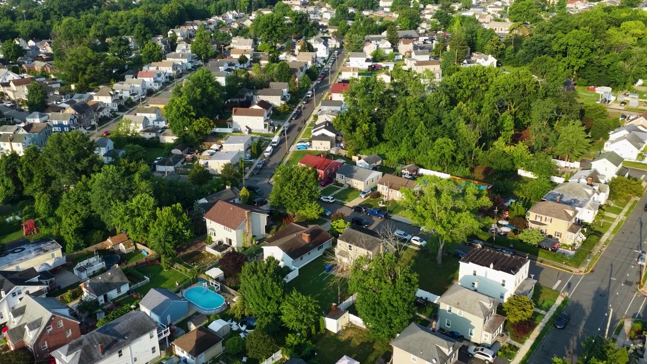 Vista aerea di un quartiere residenziale a South River, New Jersey.