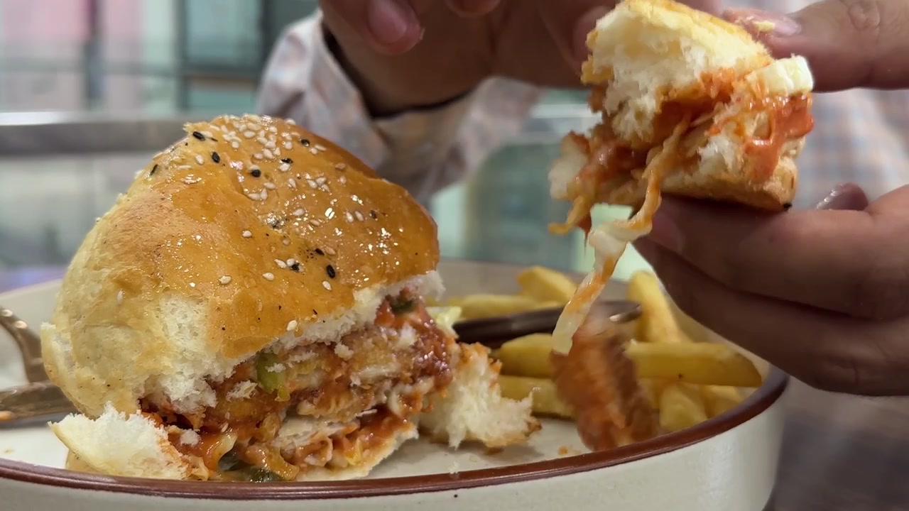 Kashmir Matopplevelse Pizza Burger Biryani Mojito Shakes Omeletter Filmatisk Restaurantspising Estetikk Deilige Matvideoer