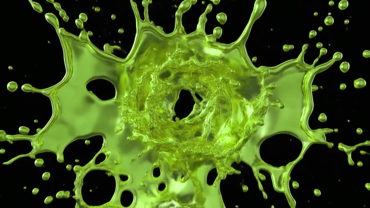 Schizzo di liquido verde isolato su sfondo nero