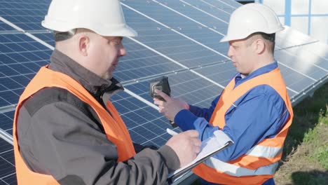 inspector examination of photovoltaic modules using a thermal imaging camera