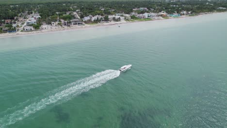 Drone-tracking-of-a-boat-in-the-Caribbean