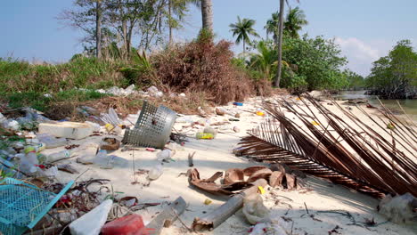 Plastic-debris-pollution-on-a-paradise-beach-in-Cambodia