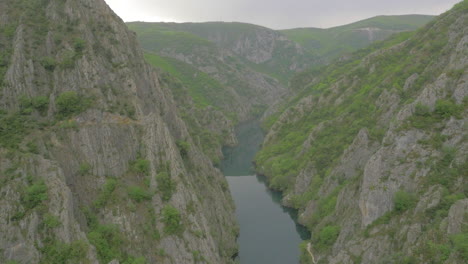 Luftaufnahme-Der-Matka-Schlucht