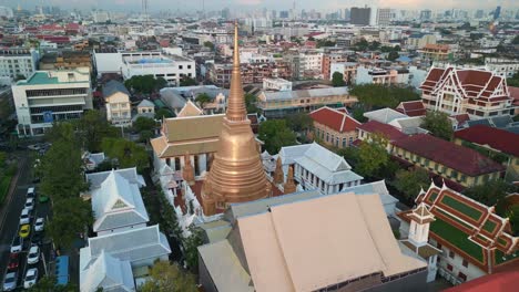 Wat-Bowonniwet-temple