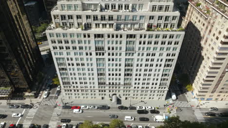 Luftaufnahme-Mit-Blick-Auf-Den-Verkehr-An-Der-Westküste-Des-Central-Parks-In-New-York