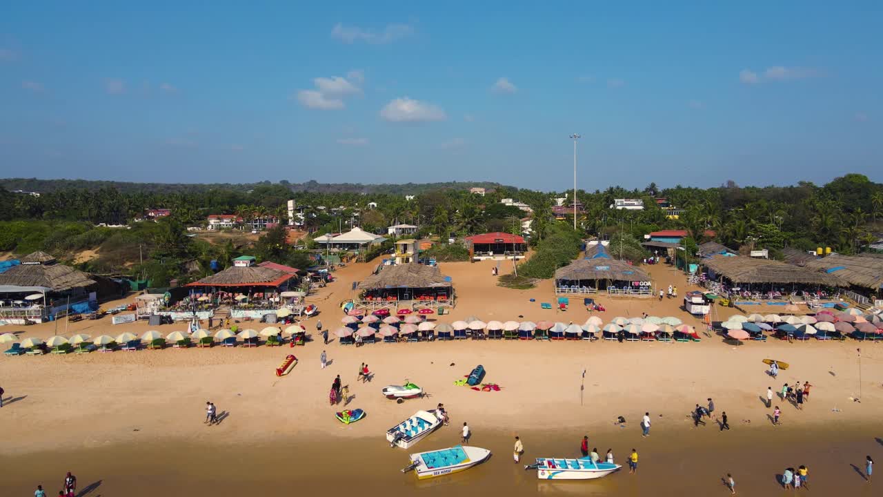 Scena di spiaggia a Goa