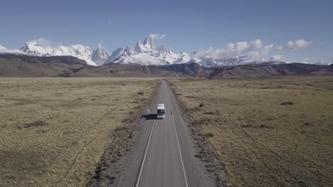 Fitz-Roy-Road-Nach-El-Chaltén