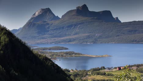 norwegen dreiecksberg 00