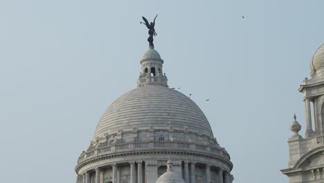 victoria memorial, kolkata: a detailed look at its stunning architecture