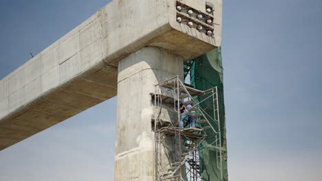 construction of an elevated concrete structure