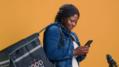 Delivery-With-Cell-Phone-By-Woman