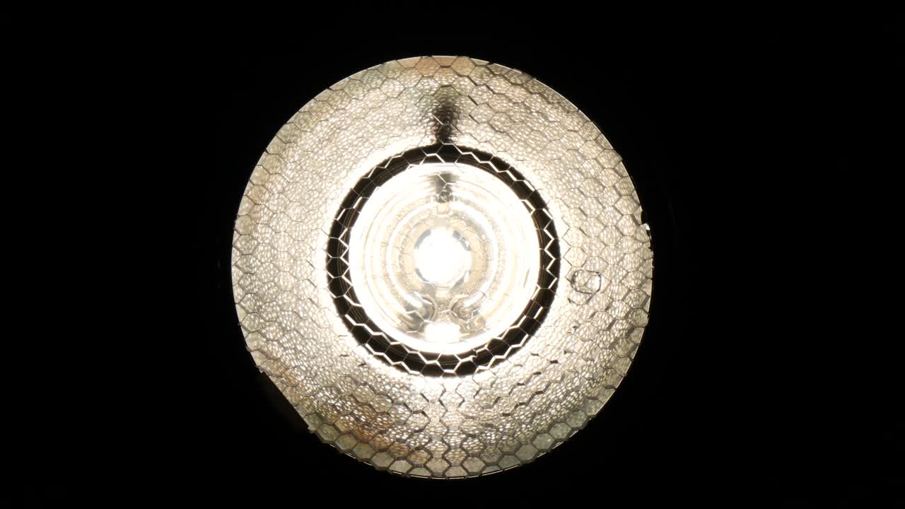 la luz del núcleo del panal está apagada.