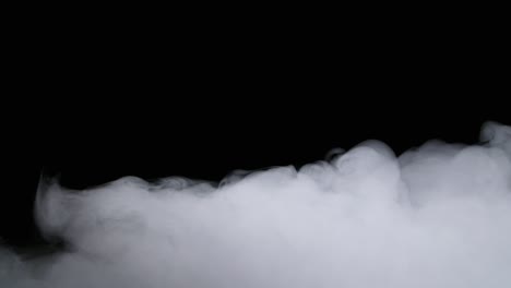 cubierta de niebla de nubes de humo de hielo seco realista