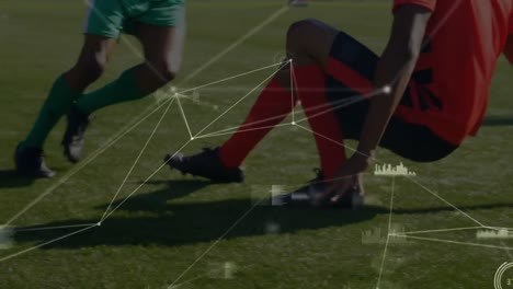 animación de la red de conexiones sobre jugadores de fútbol que practican en el campo de fútbol
