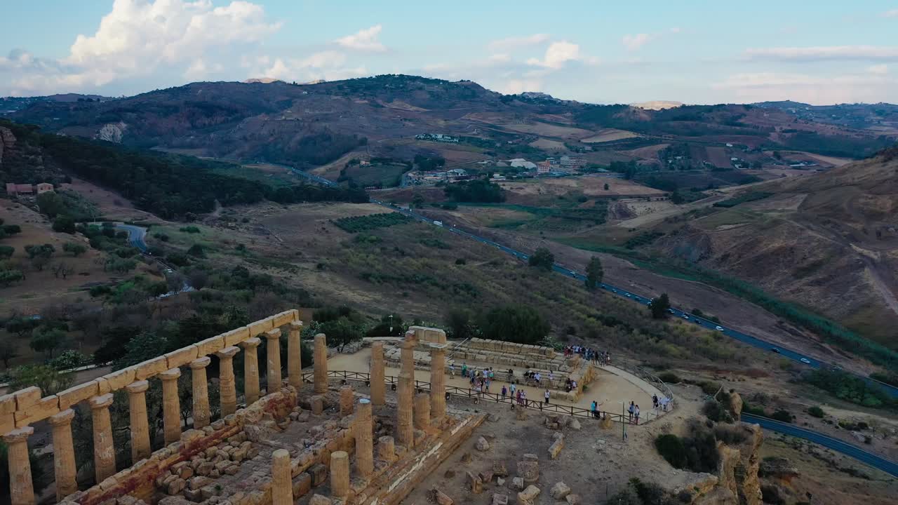 ruinas de un templo griego en sicilia