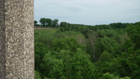 rule of thirds shot using pole, out of focus pole, in focus distance