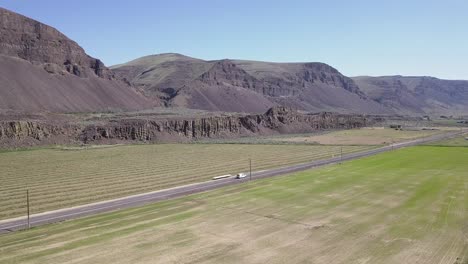 Agriculture-fields-in-fertile-soil-in-Palisades-coulee,-aerial-view