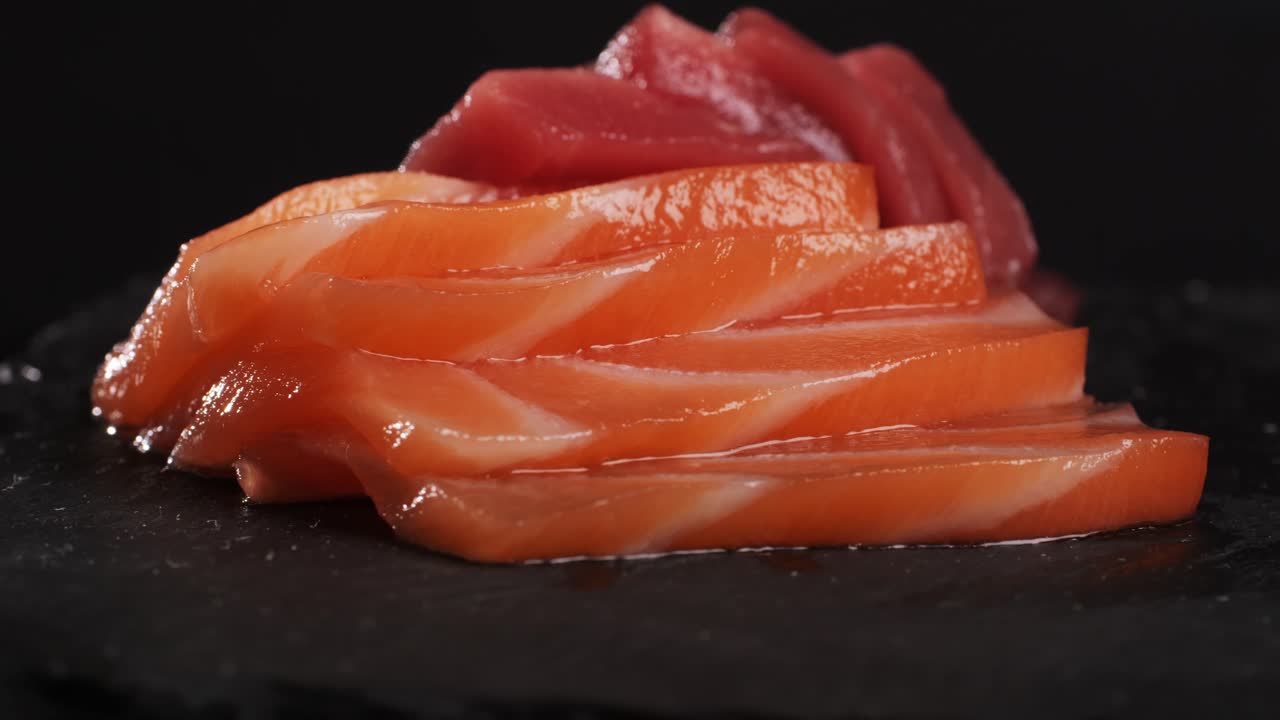 Sashimi platter with salmon and tuna