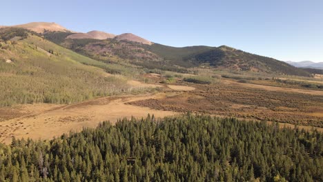 Remote-mountain-ridge-with-aspen-pine-and-mountain