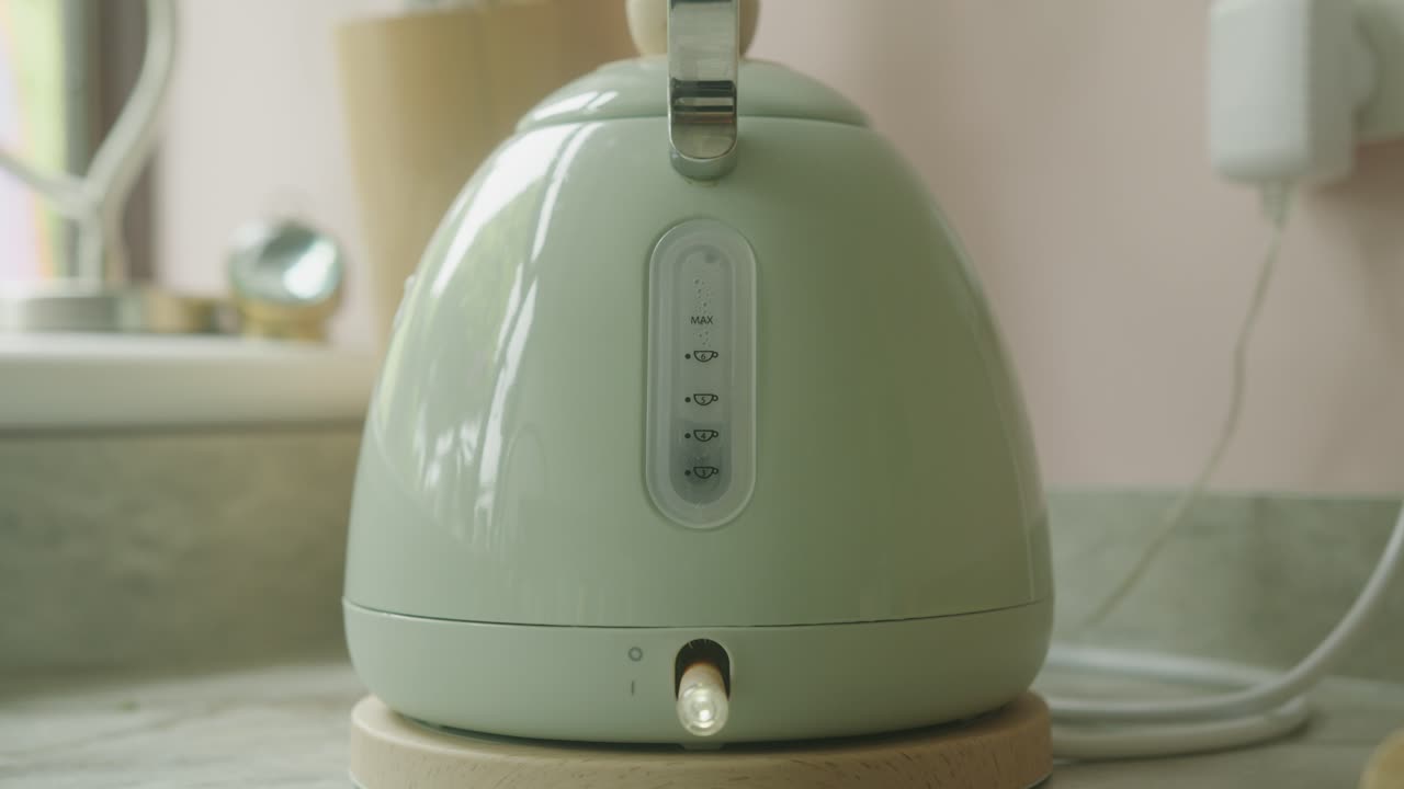 물병 에 는 뜨거운 물