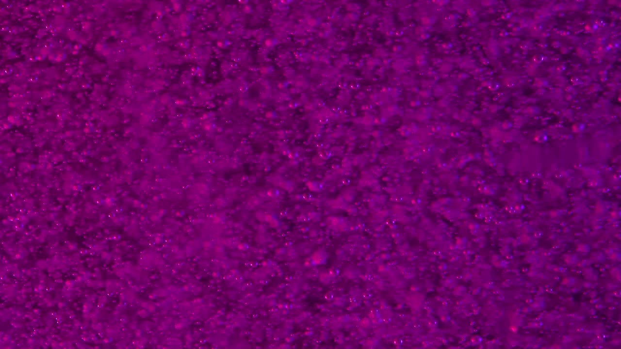 gaseosa púrpura como burbujas subiendo lentamente