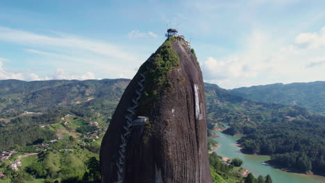 el penol de guatape, colombia