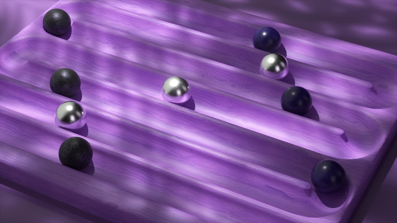 보라색 나무 트레이에 공이 있습니다.