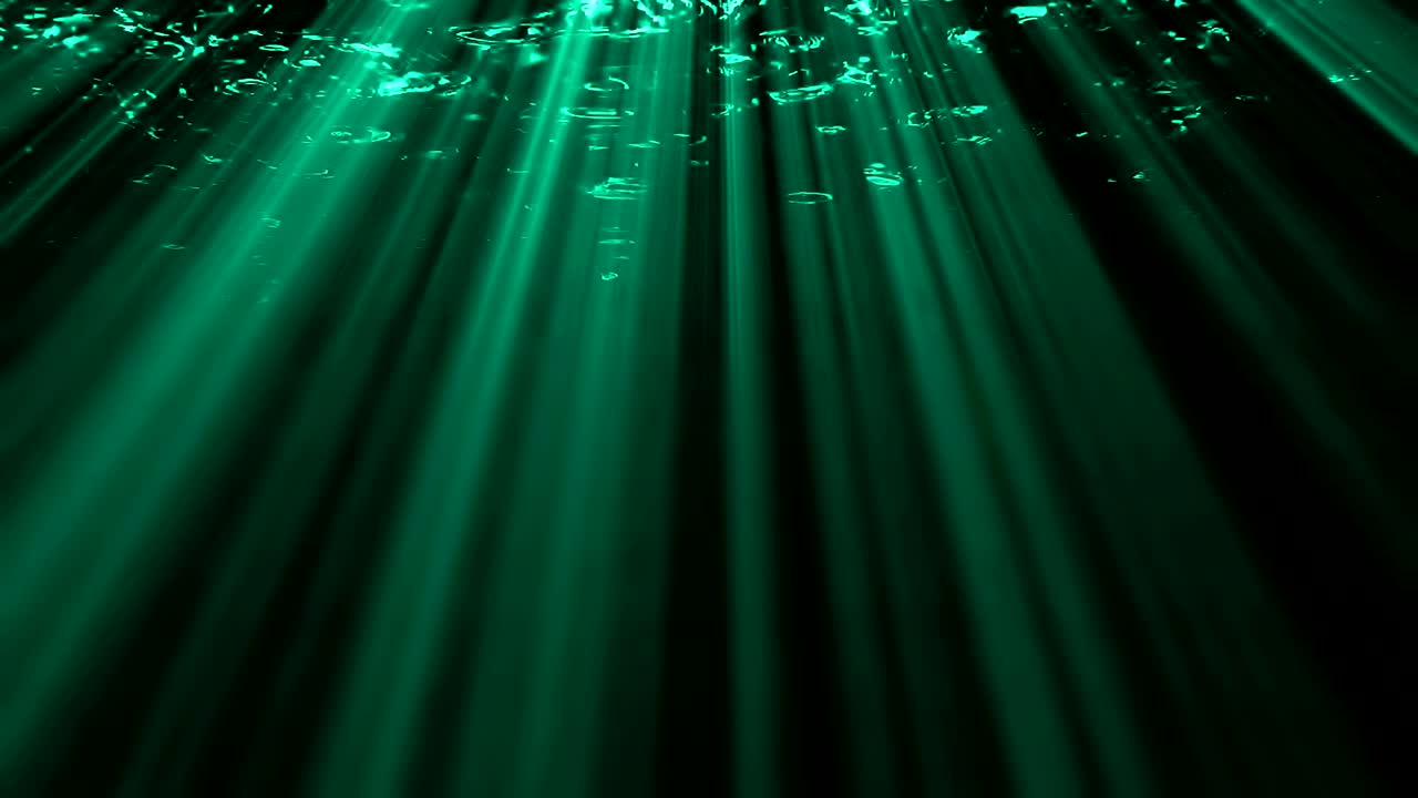 위에서 비추는 빛의 부피선은 두꺼운 공기 베일을 고 들어갑니다.