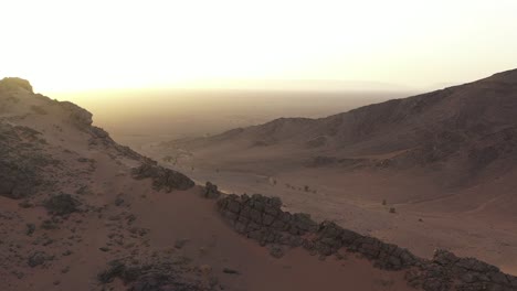 Felsige-Und-Sandige-Berge-In-Der-Wüste,-Zagora-In-Marokko
