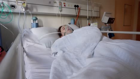 appendicitis surgery procedure, oxygen supply, child hospital room