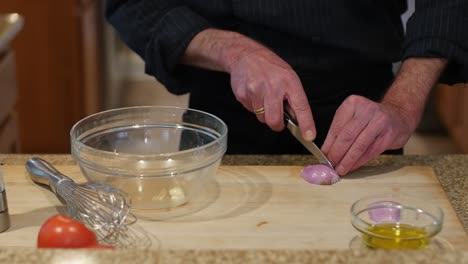 Cutting-Shallots-to-add-to-a-salad