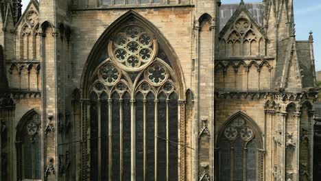 la cathédrale de lincoln est en gros plan détail vue aérienne