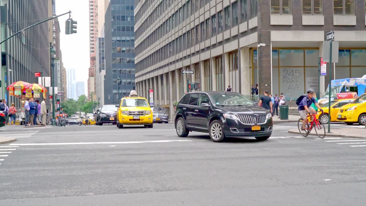 웨스트 44번가와 매디슨 애비뉴