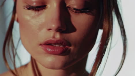 retrato de una mujer triste