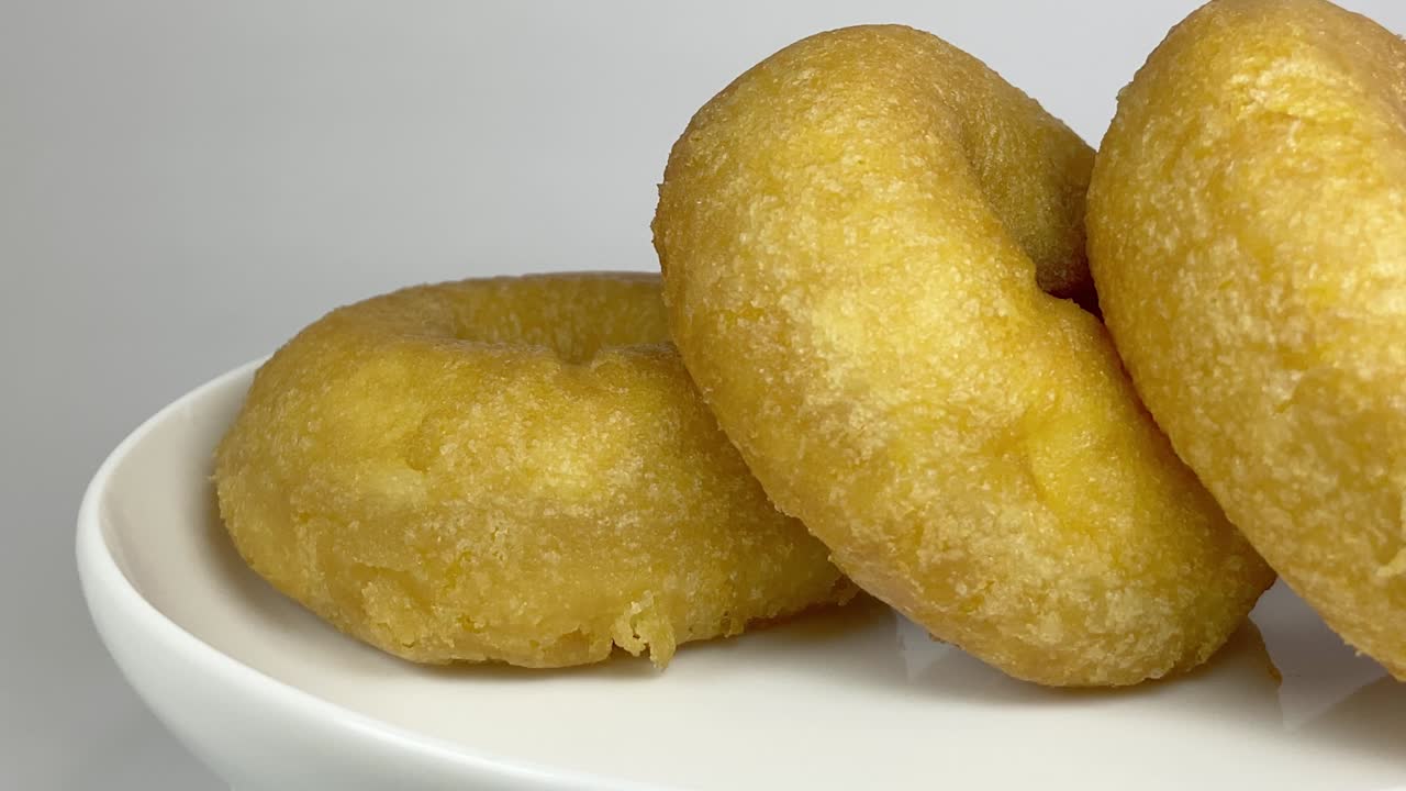 작은 도, 클로즈업 비디오 클립