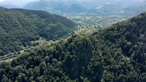 Panorama-Of-Thick-Green-Vegetation-At-The-Peak-Of-The-Mountain-Range