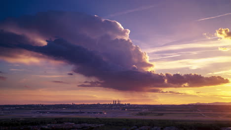 sunset seen from paracuellos del jarama