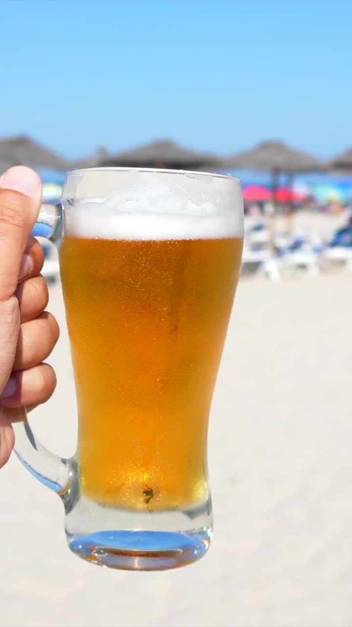 Birra sulla spiaggia