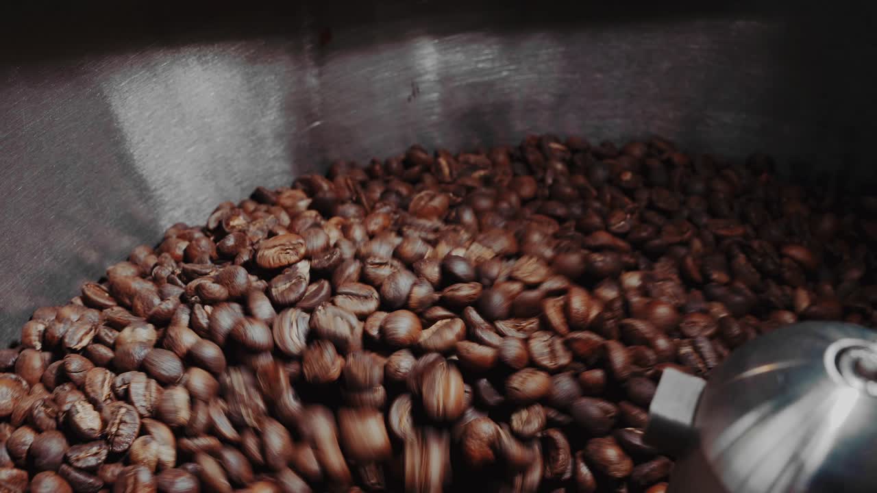 Roasting process of the coffee beans