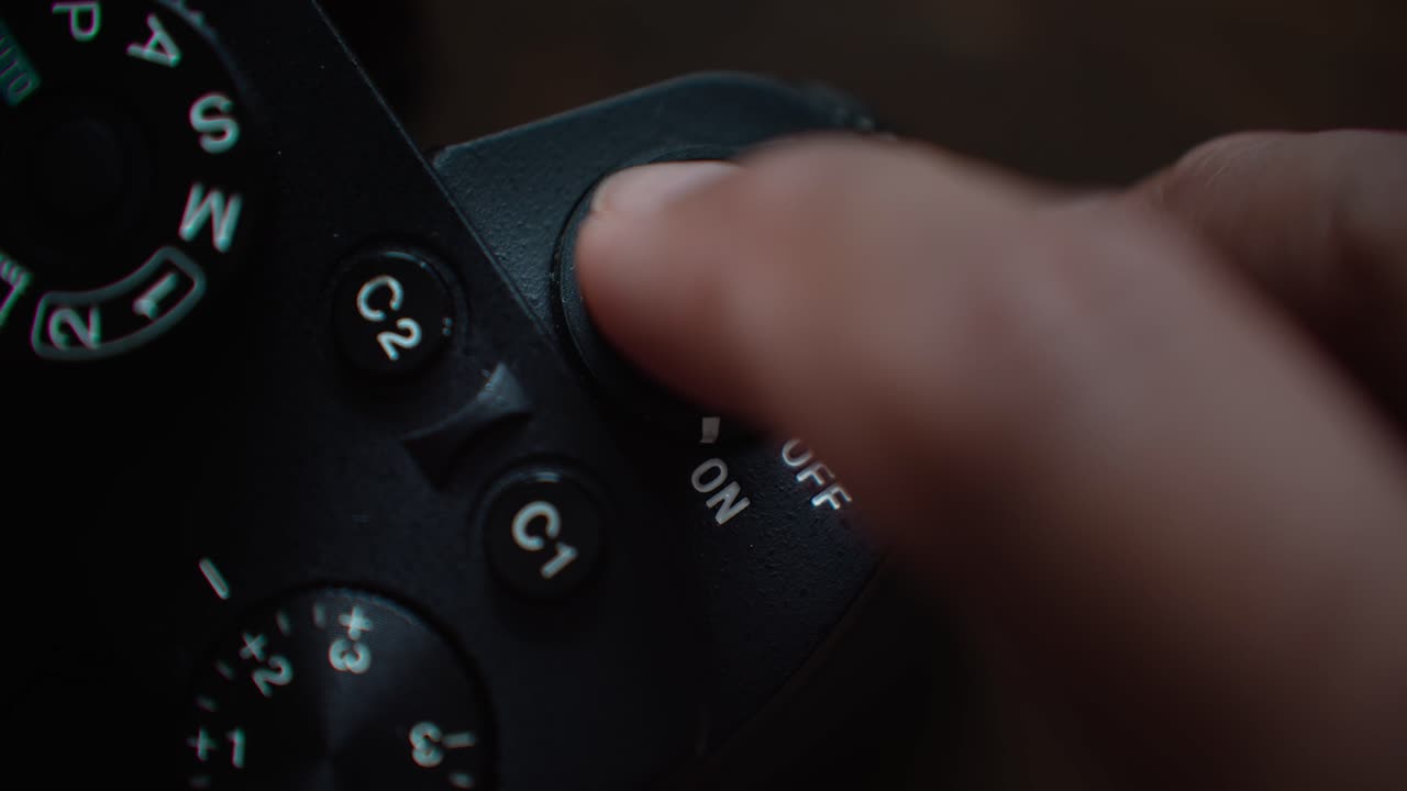 소니 미러리스 카메라의 셔터 버튼 테스트