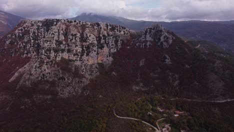 vista panorámica aérea de los apeninos italianos