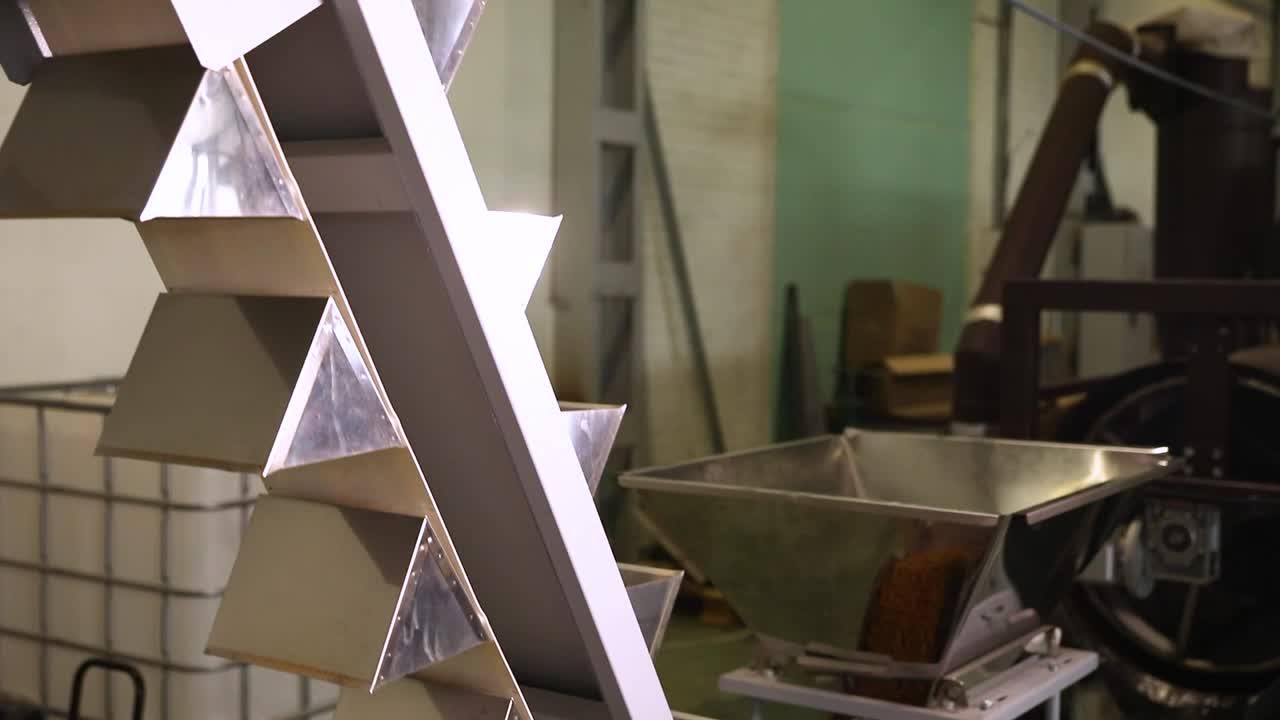 식품 가공 시설의 산업 컨베이어 시스템