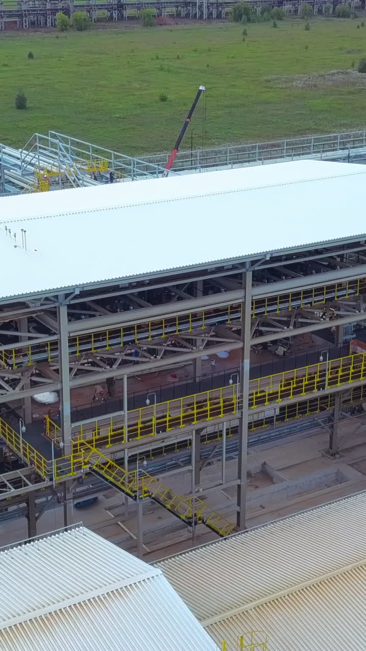 planta industrial en construcción