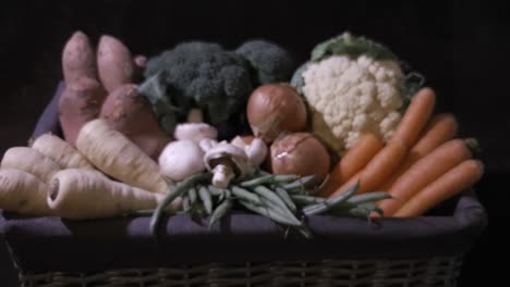 Fresh-seasonal-vegetables