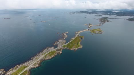 atlantic ocean road in norway