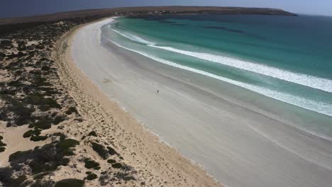 Aerial-drone-view-of-the-blue-waters-of-Sceale-Bay,-South-Australia,-Australia