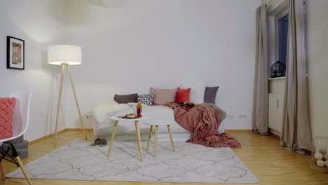 Toma-Controlada-Por-Movimiento-De-La-Sala-De-Homestaging