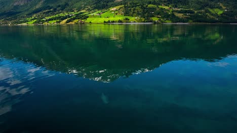 Hermosa-Naturaleza-Noruega.