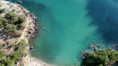 Oben-Blick-Auf-Den-Strand-Von-Thassos,-Griechische-Insel-In-Der-Nördlichen-Ägäis,-Griechenland