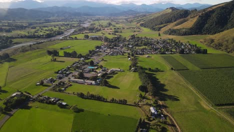 Ciudad-De-Tapawera,-Nueva-Zelanda